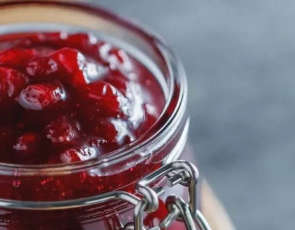 Как сварить варенье с целыми ягодами